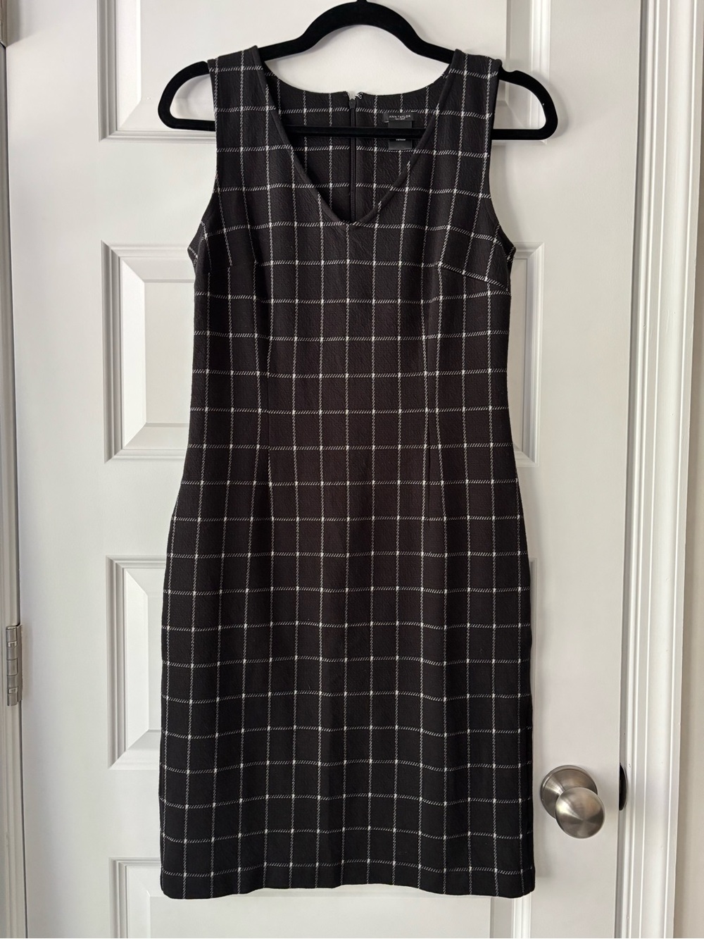 Ann Taylor Factory Sleeveless Gray Windowpane Black Plaid Sheath Dress Size 0
